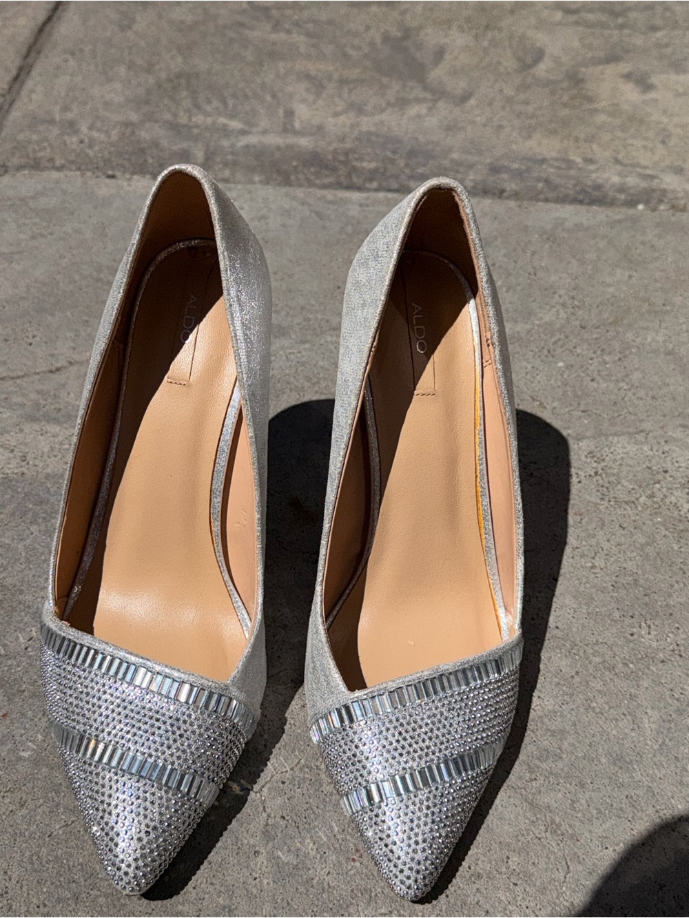 Aldo Silver Glitter Pumps Crystal Rhinestone Cap Toe Pointed Heel Size 8